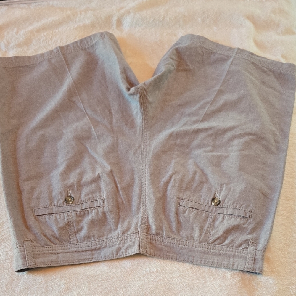Wallin & Bros Men's 36" Graywash Casual Shorts Understated Class - Picture 8 of 10